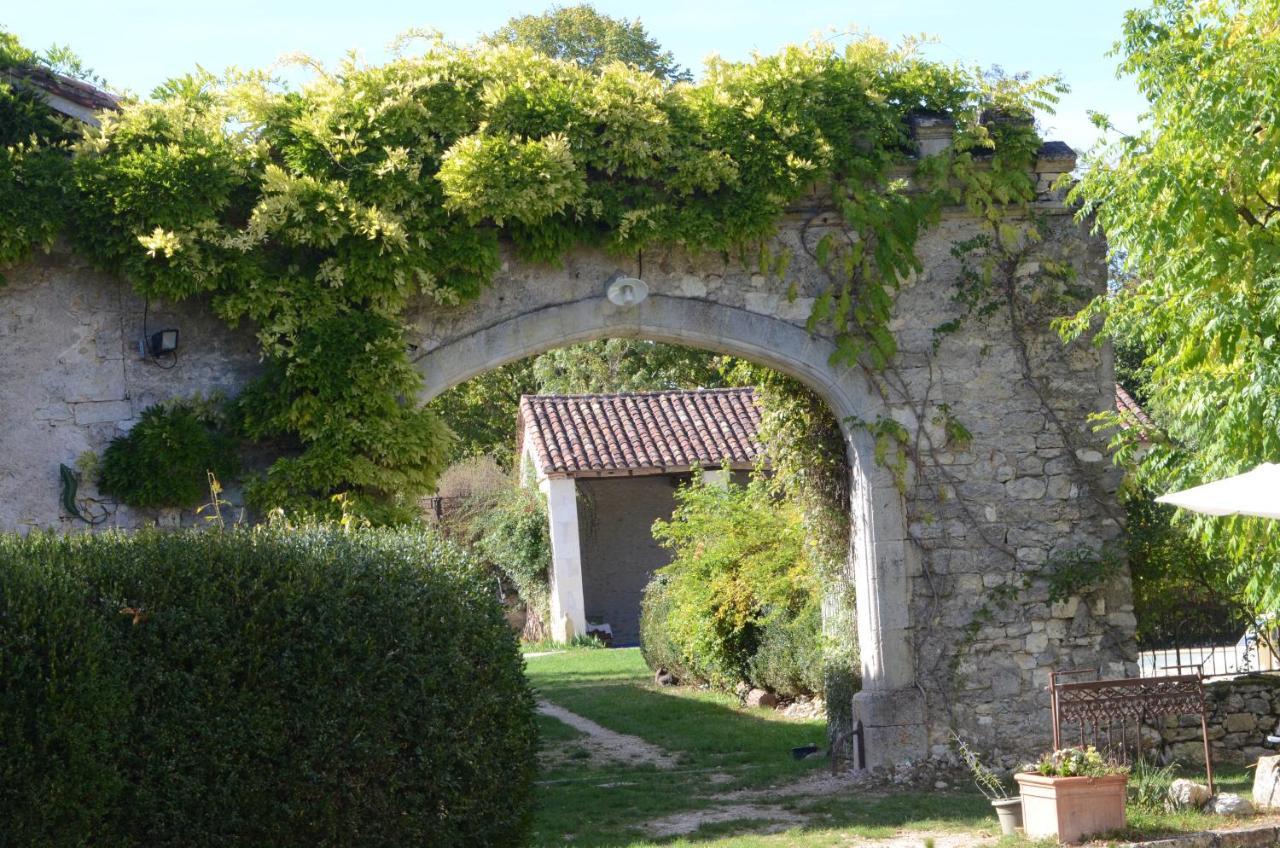 La Maisou-Pastel Et Fleur Sérignac Exteriér fotografie